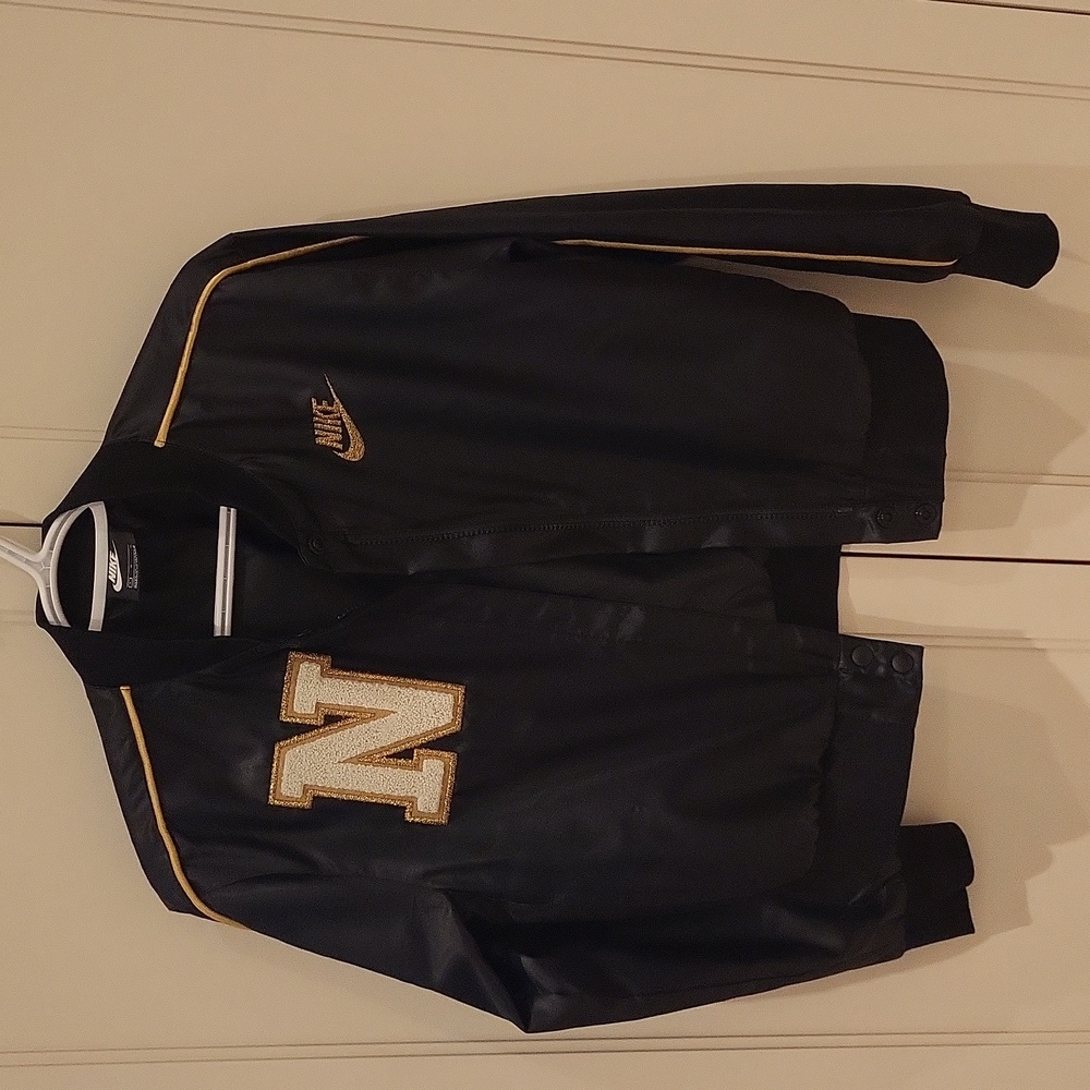 Nike girls varsity bomber jacket